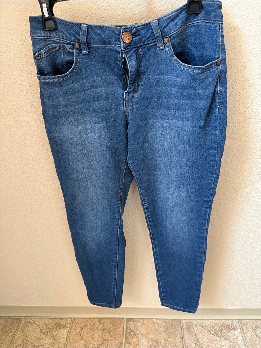 1822 Denim Mid Blue Ankle Skinny Jeans